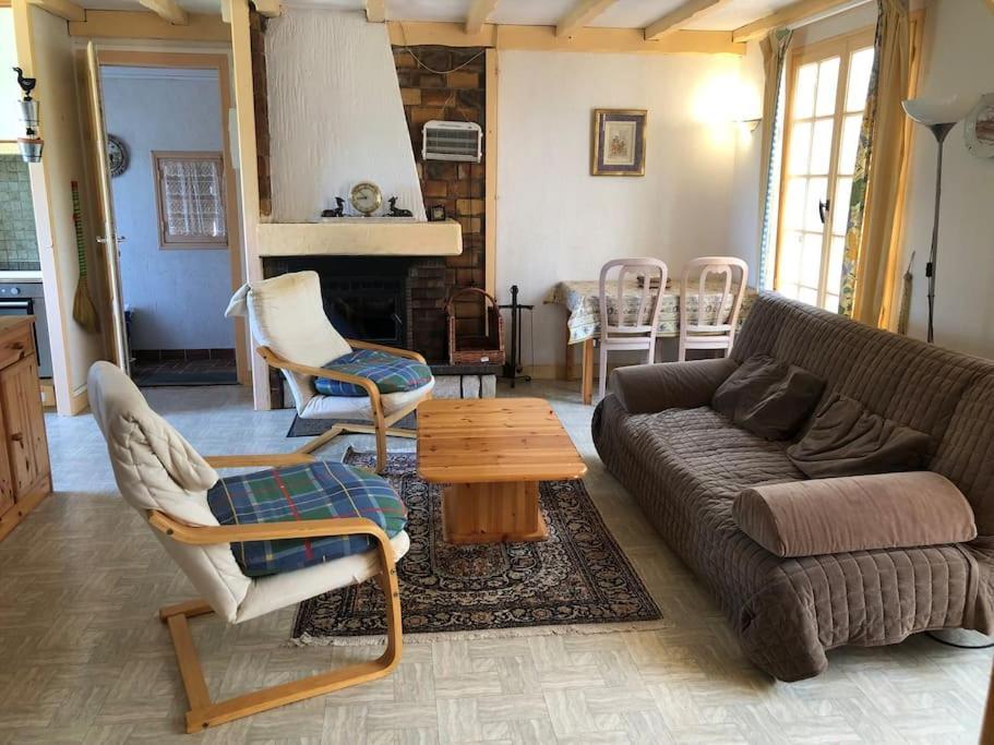Maison St Florent Saint-Florent-le-Jeune Kültér fotó
